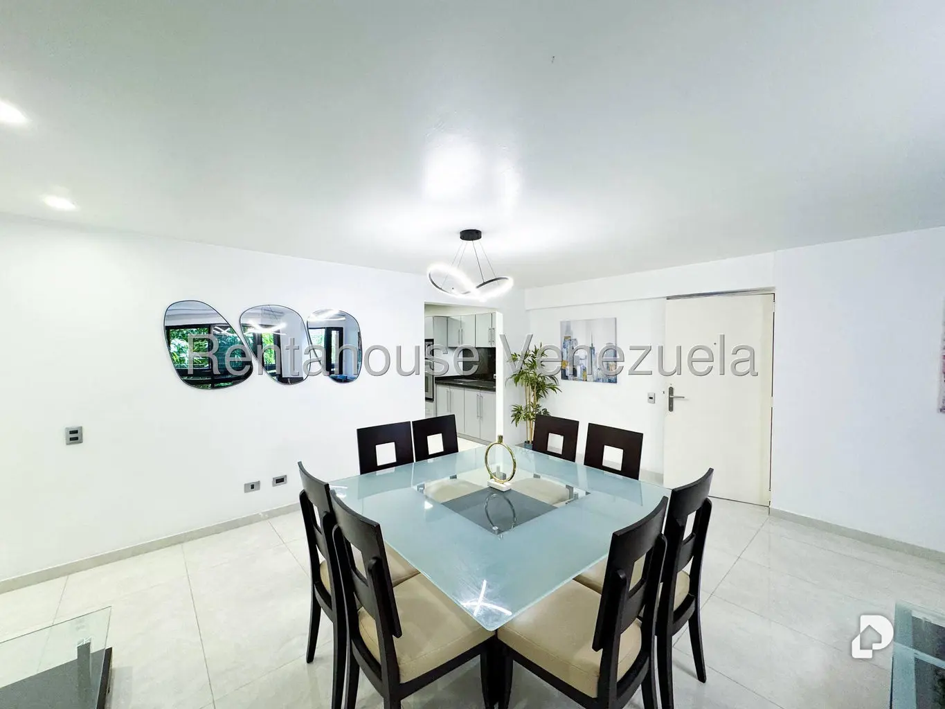Apartamento en El Rosal, Caracas – 13