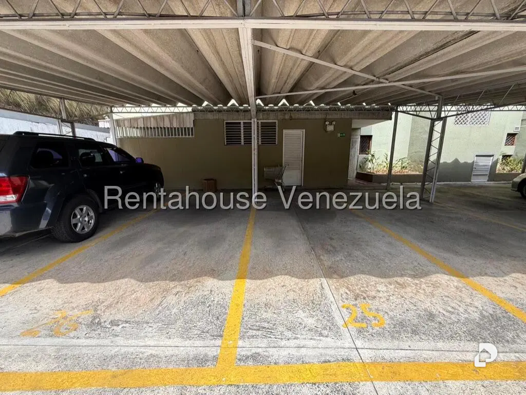 Apartamento en El Cafetal, Caracas – 25