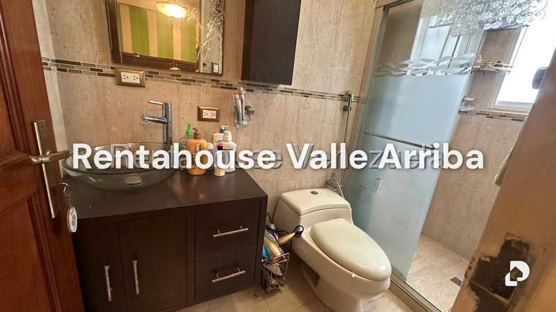 Apartamento en Montalbán I, Caracas – 18