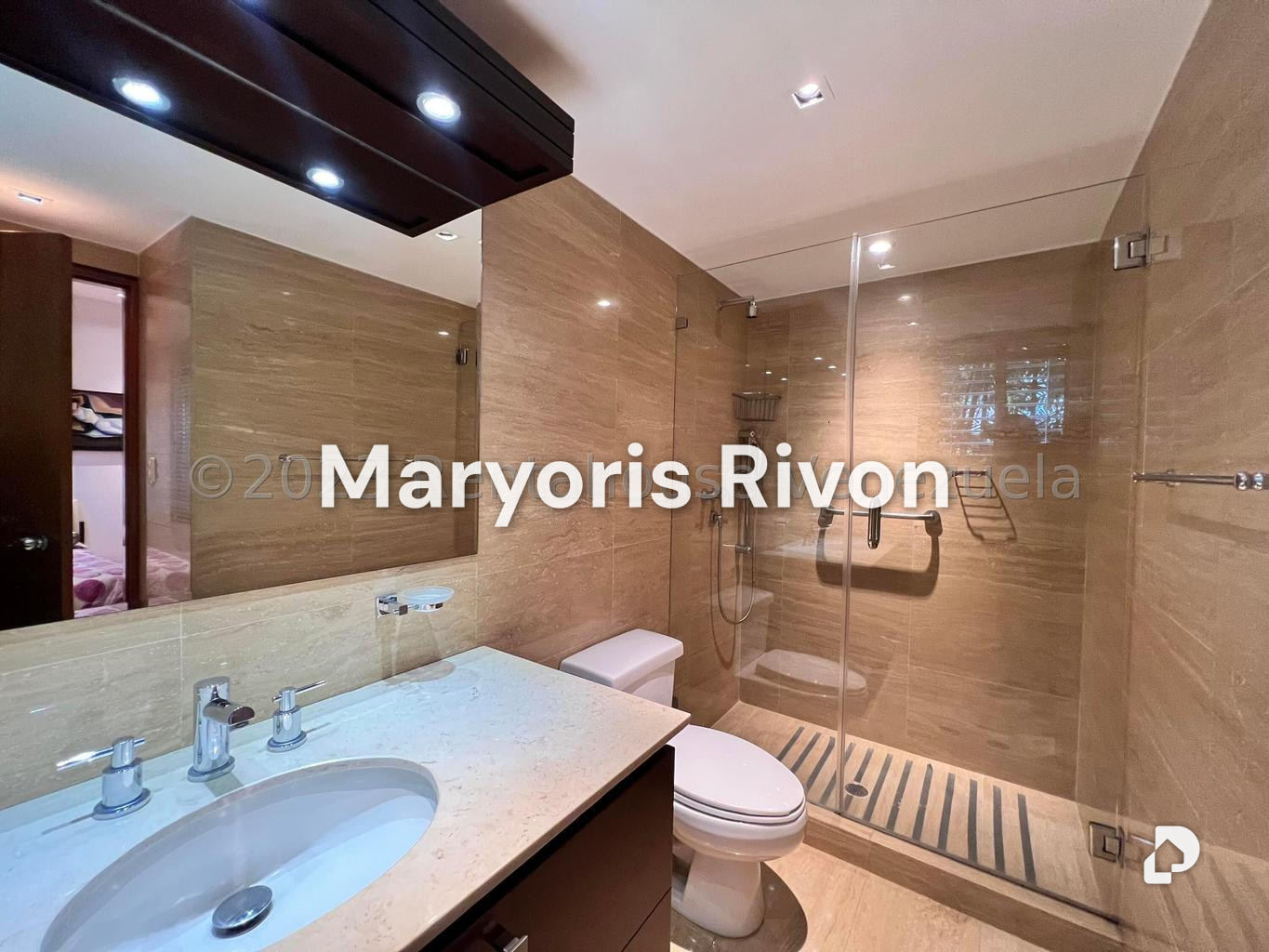 Apartamento en Campo Alegre, Caracas – 23