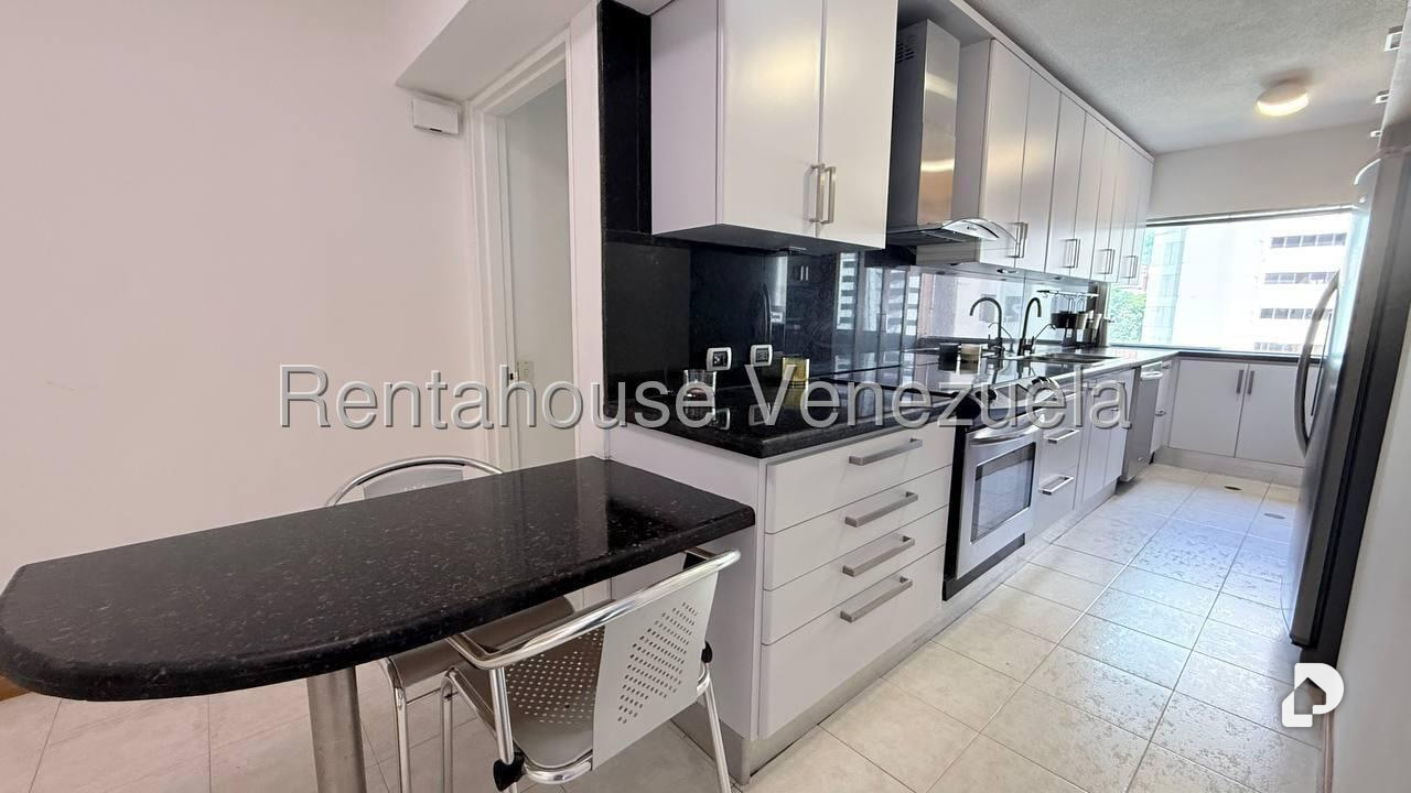 Apartamento en Los Dos Caminos, Caracas – 14