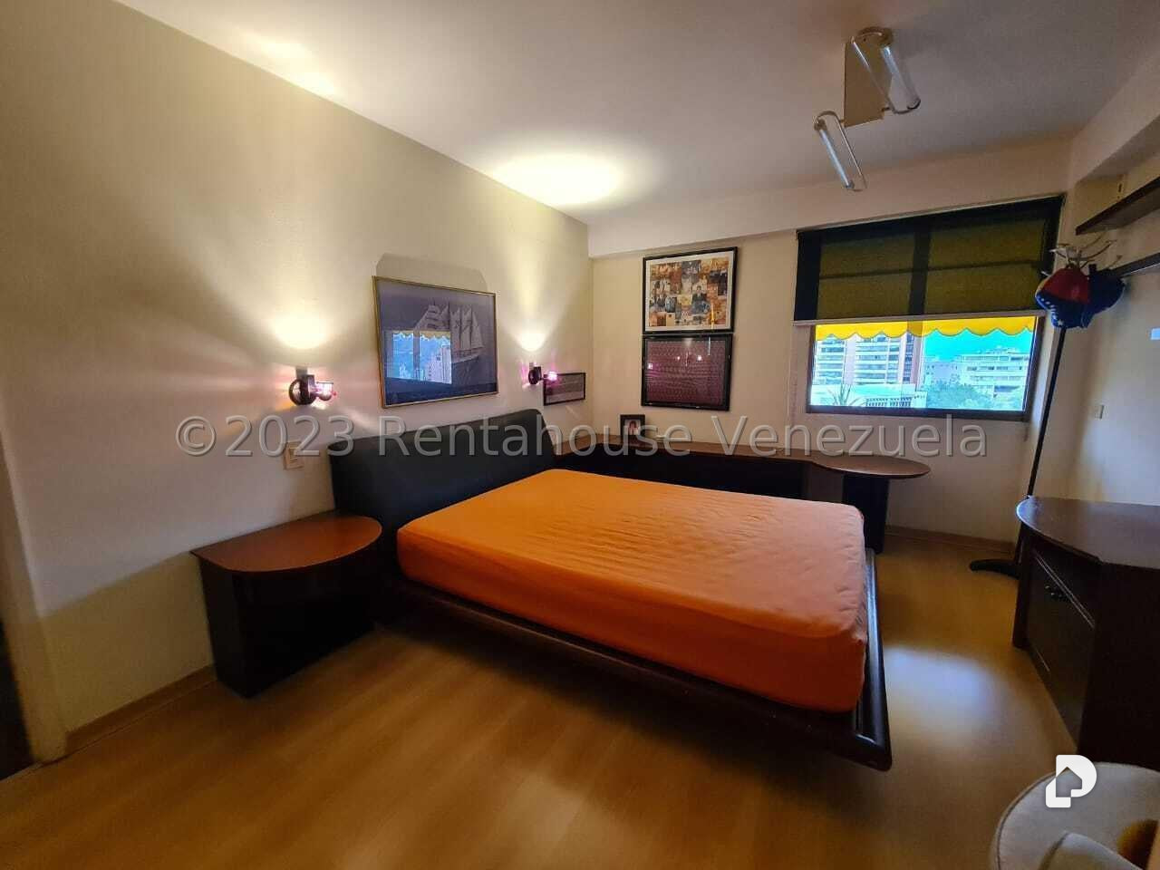 Apartamento en La Alameda, Caracas – 24