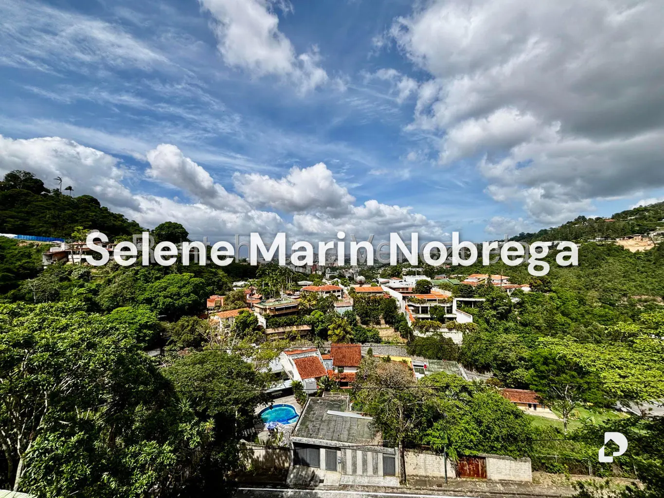 House in Colinas del Tamanaco, Caracas – 28