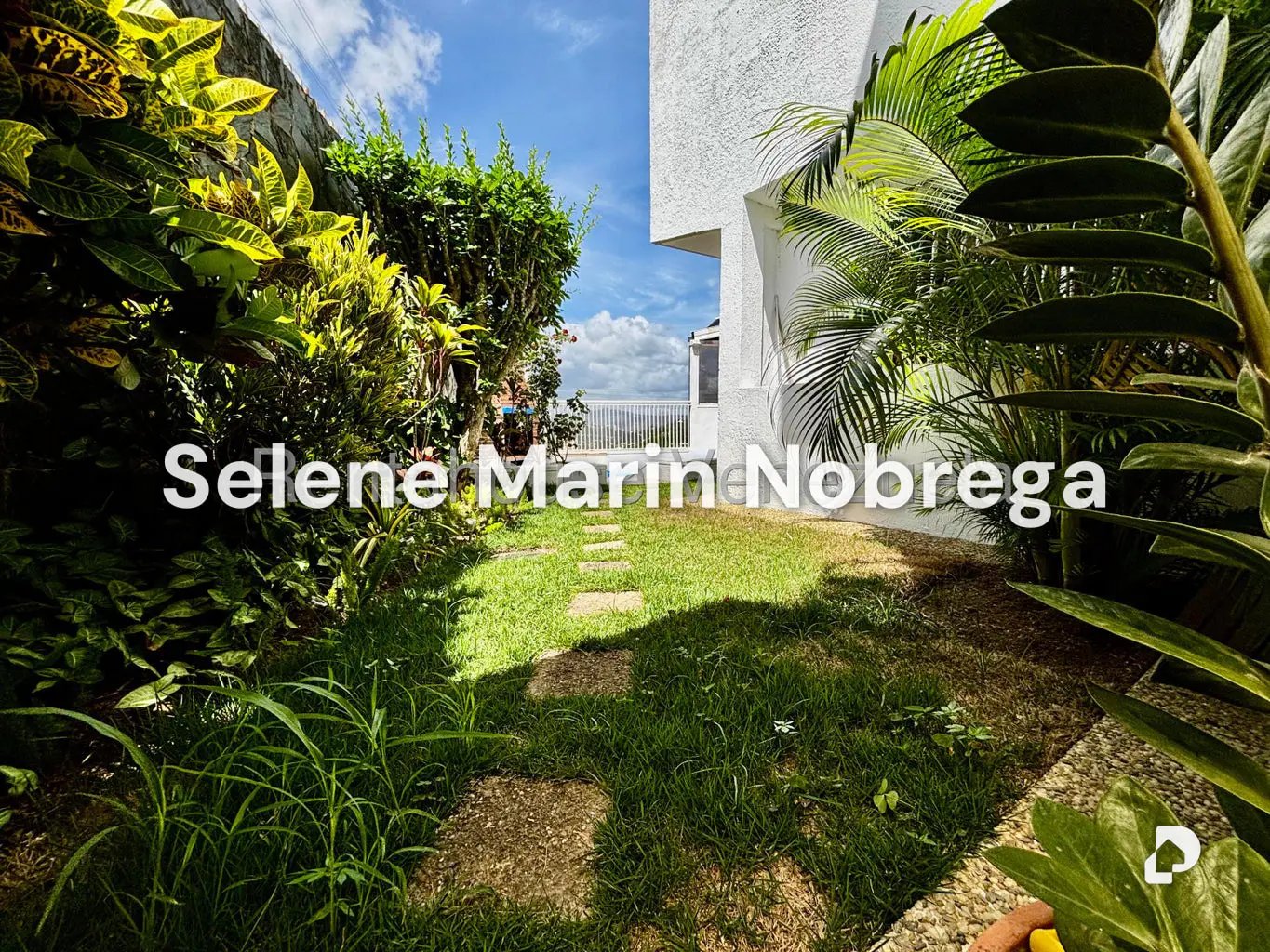 House in Colinas del Tamanaco, Caracas – 15