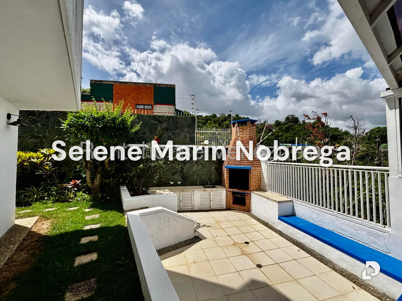 House in Colinas del Tamanaco, Caracas – 17