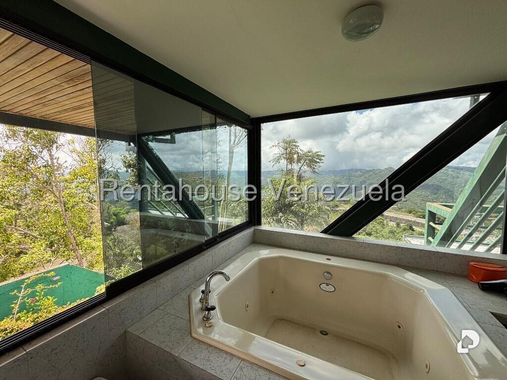 Casa en Caicaguana, Caracas – 20