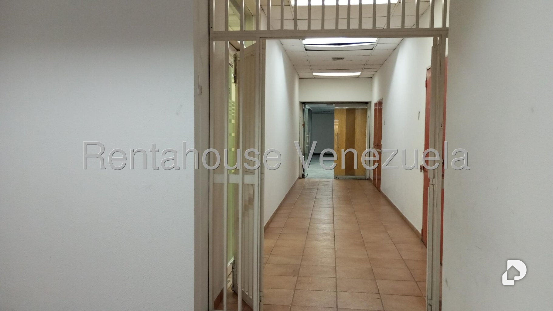Oficina en Los Ruices, Caracas – 16