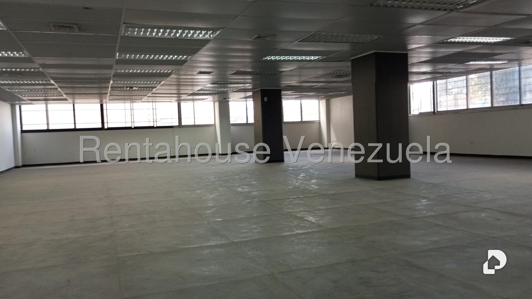 Oficina en Los Ruices, Caracas – 25