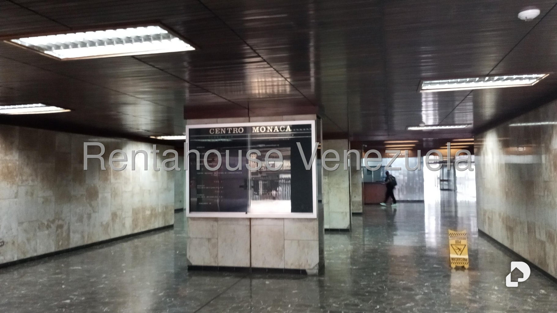 Oficina en Los Ruices, Caracas – 11