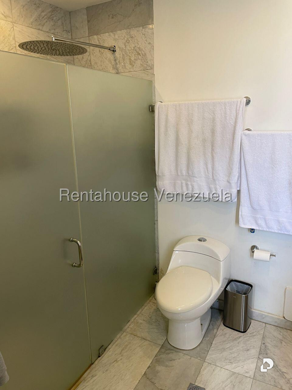 Apartamento en Lomas de Las Mercedes, Caracas – 32