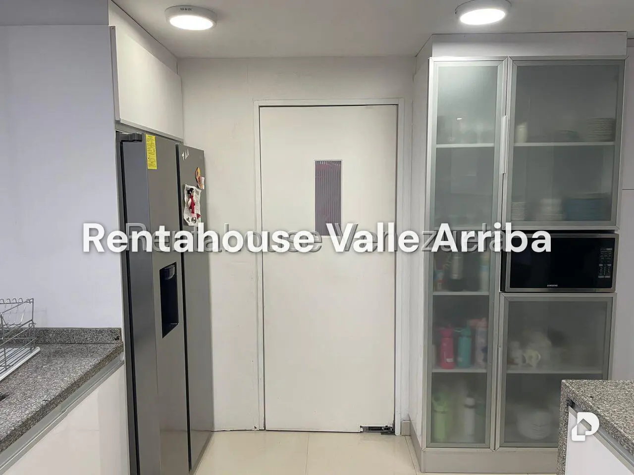 Apartamento en Lomas de Las Mercedes, Caracas – 17