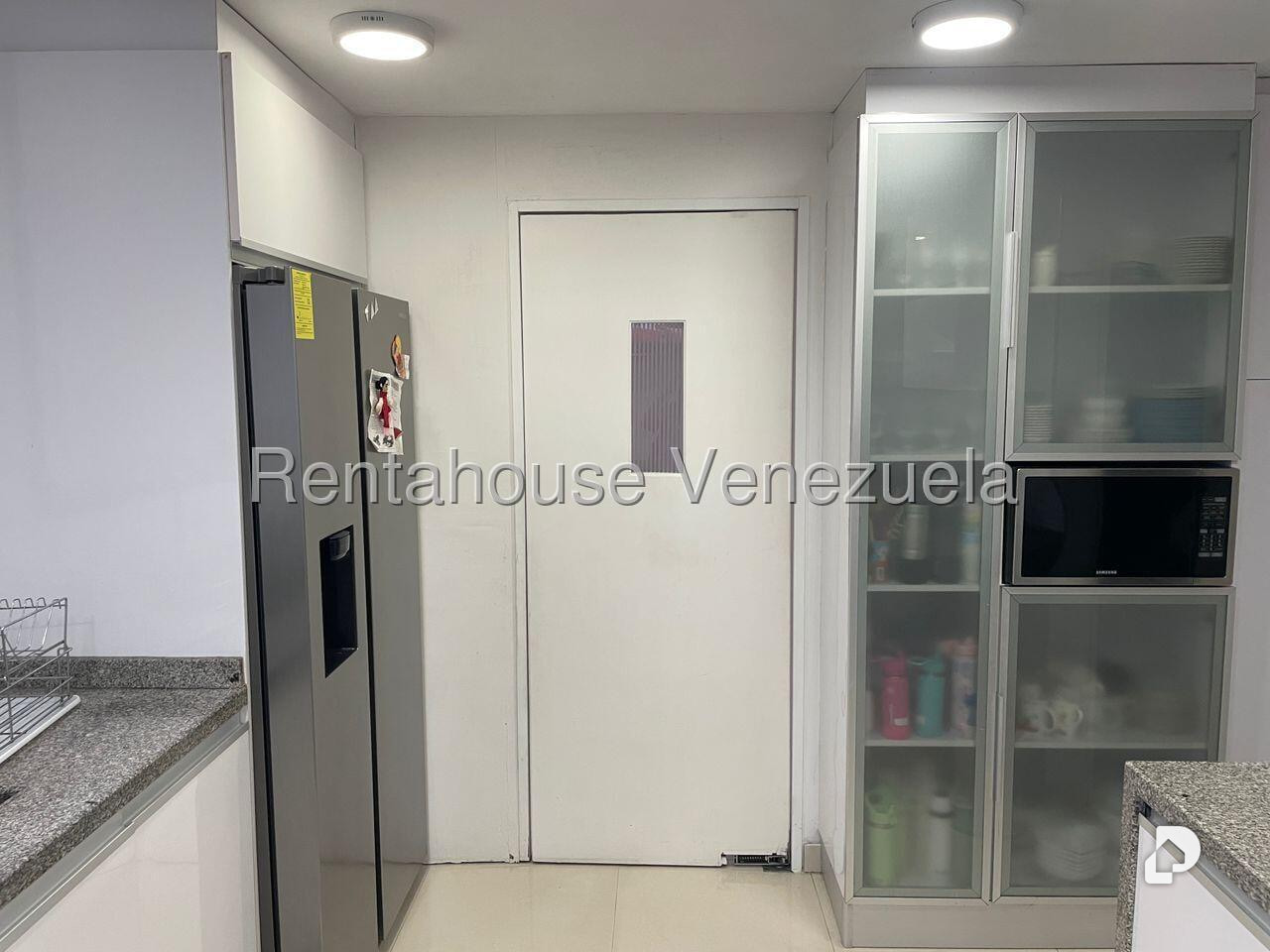Apartamento en Lomas de Las Mercedes, Caracas – 17