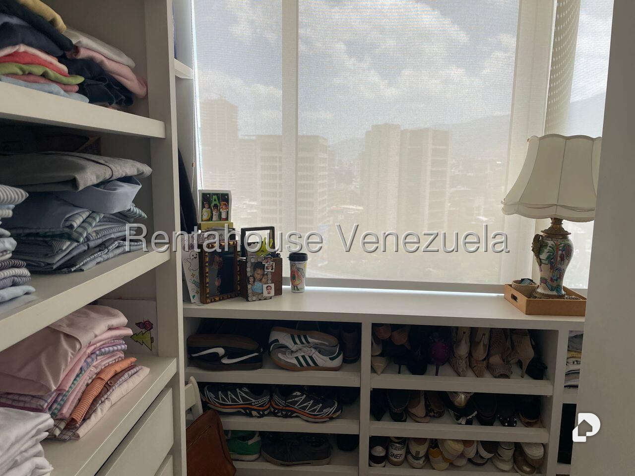 Apartamento en Lomas de Las Mercedes, Caracas – 29