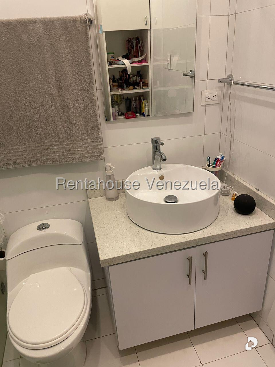 Apartamento en Lomas de Las Mercedes, Caracas – 35