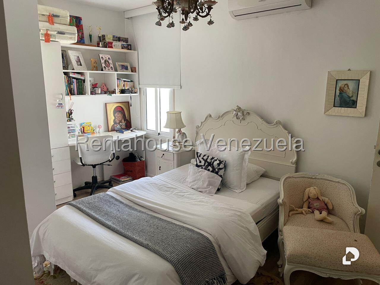 Apartamento en Lomas de Las Mercedes, Caracas – 33