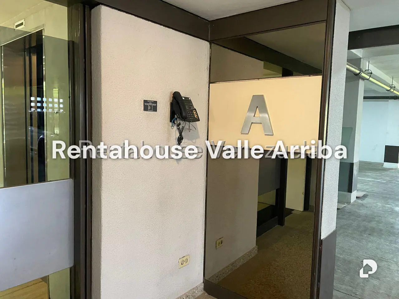 Apartamento en Lomas de Las Mercedes, Caracas – 2