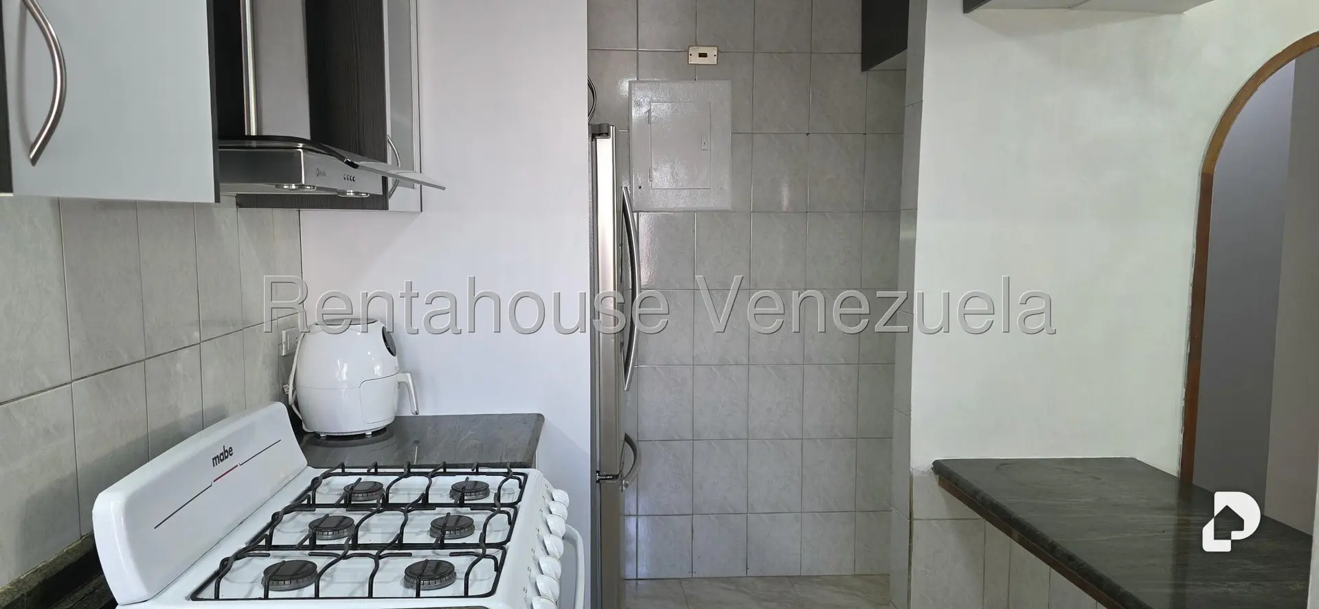 Apartamento en Los Cortijos de Lourdes, Caracas – 8
