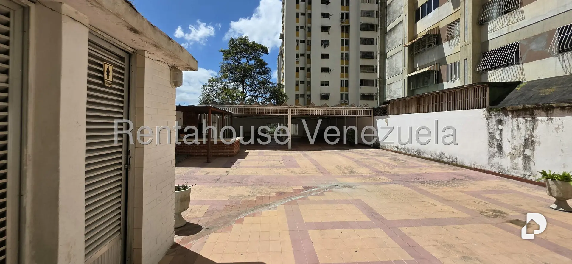 Apartamento en Los Cortijos de Lourdes, Caracas – 45