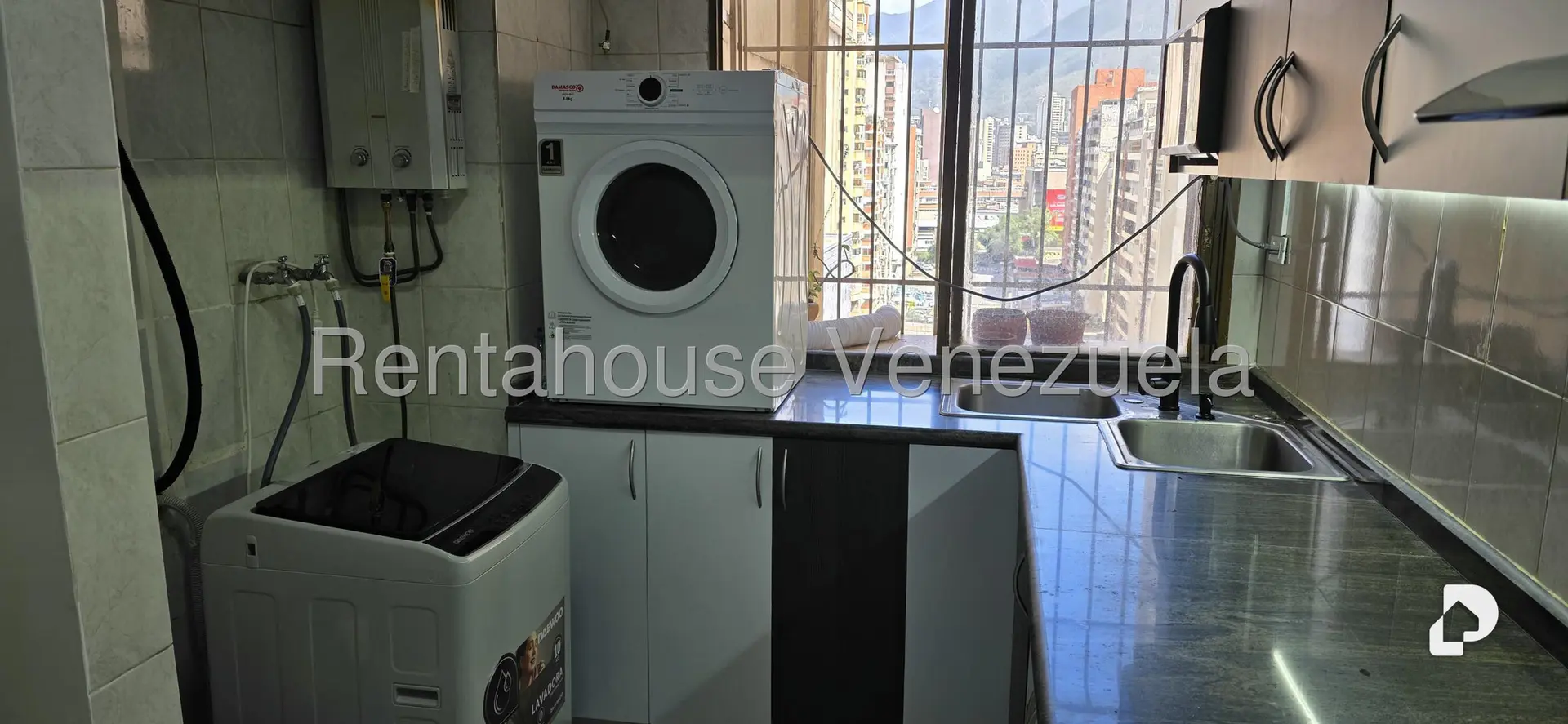 Apartamento en Los Cortijos de Lourdes, Caracas – 11