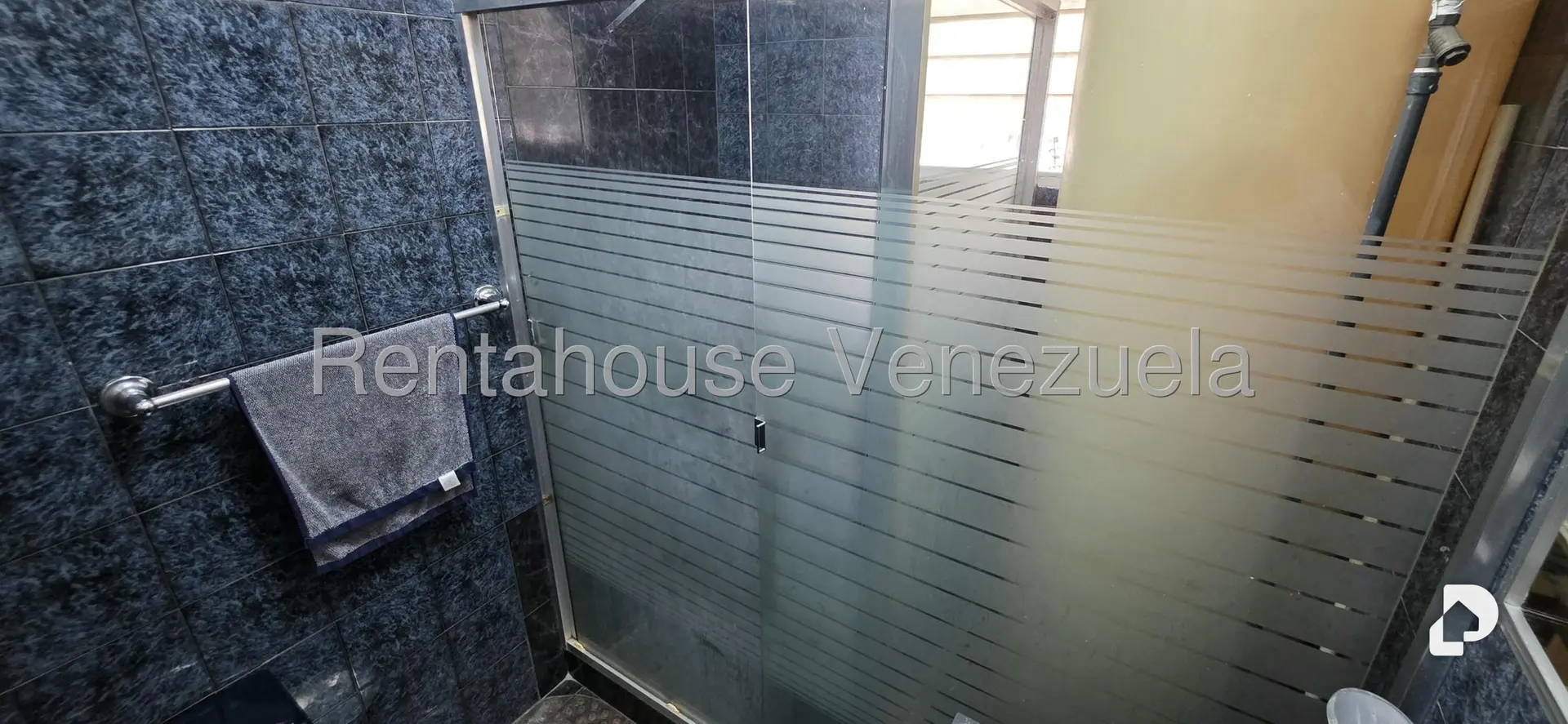 Apartamento en Los Cortijos de Lourdes, Caracas – 22