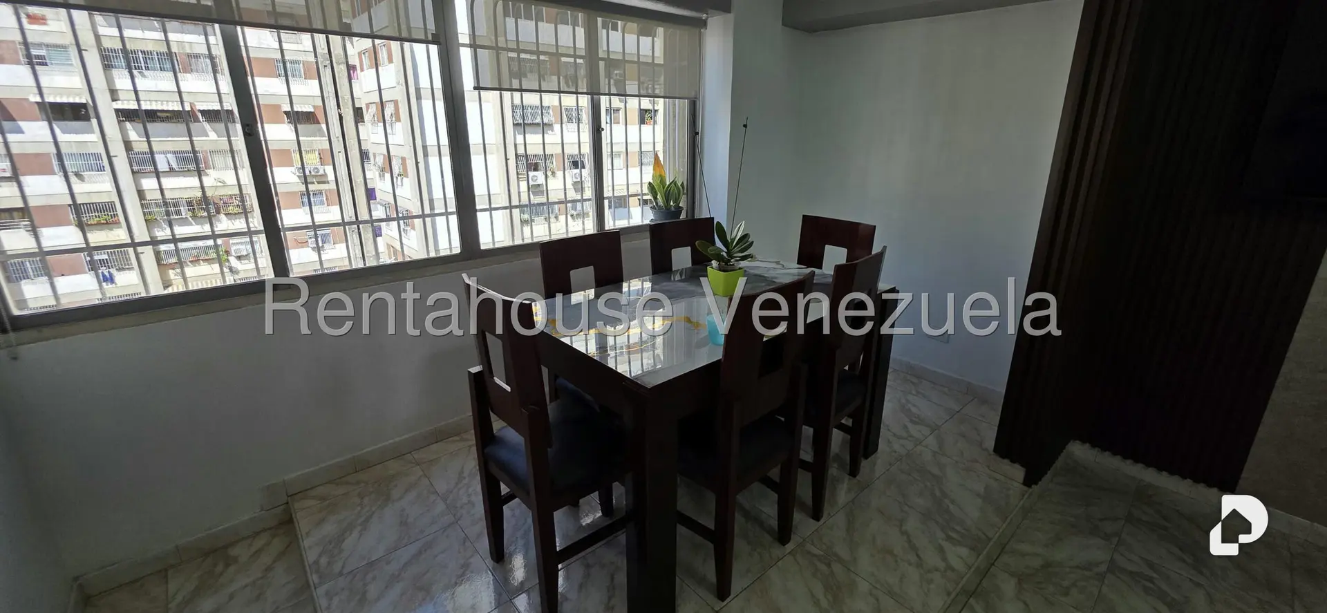 Apartamento en Los Cortijos de Lourdes, Caracas – 18