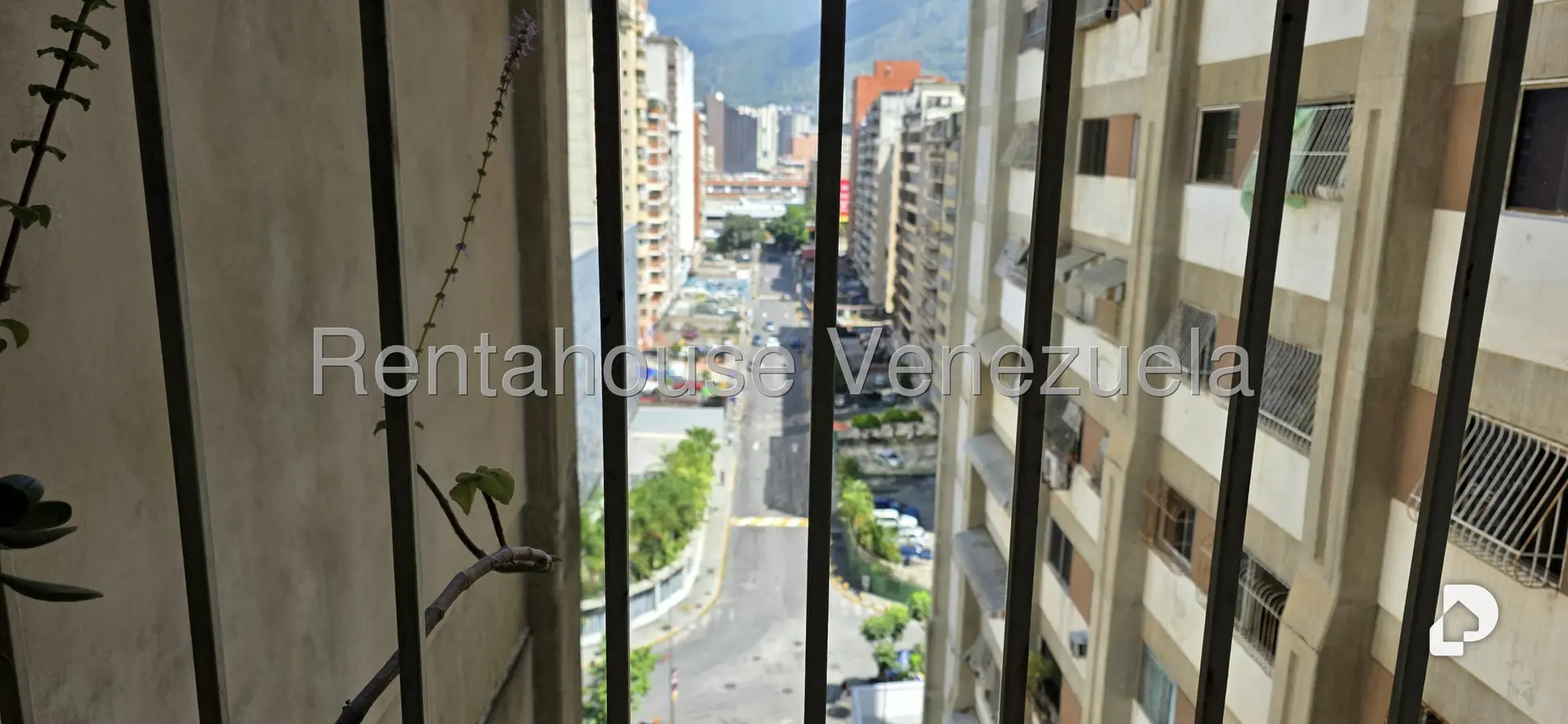 Apartamento en Los Cortijos de Lourdes, Caracas – 9