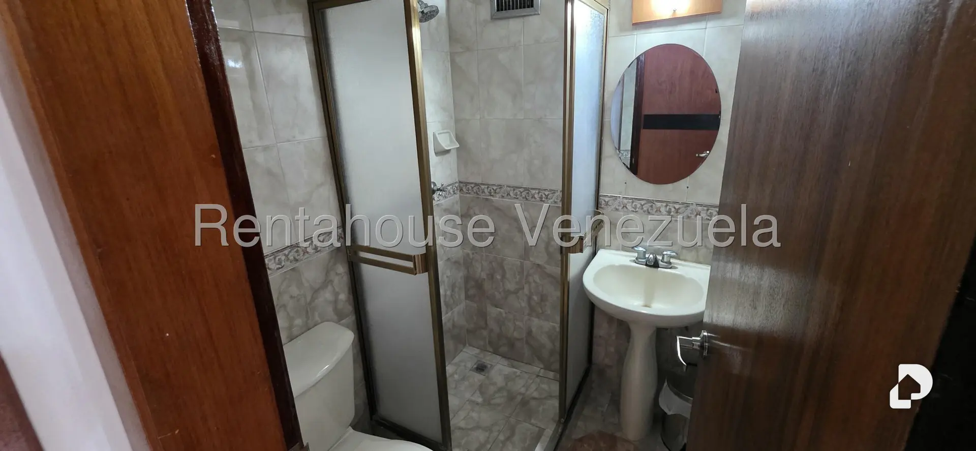 Apartamento en Los Cortijos de Lourdes, Caracas – 33