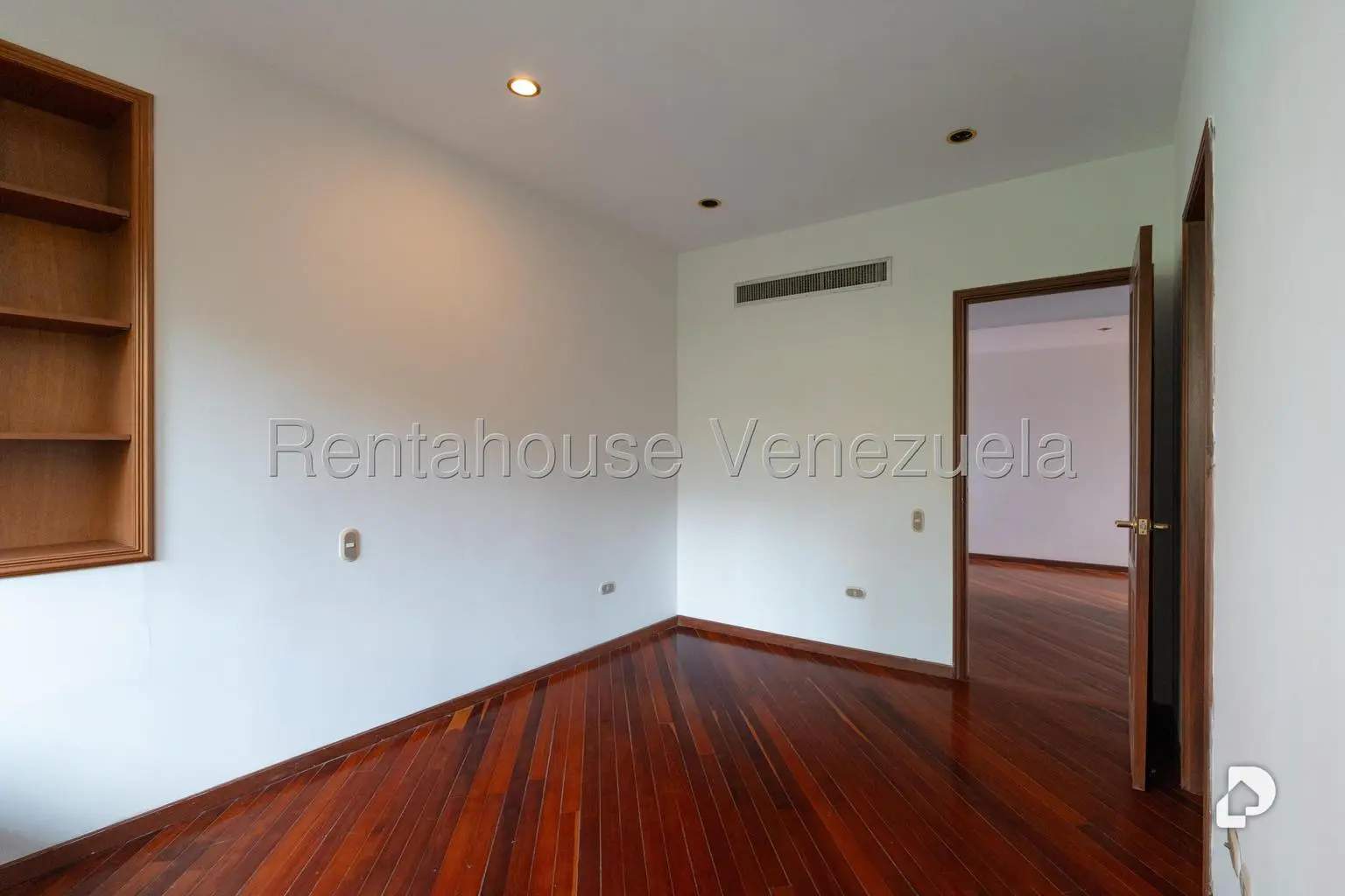 Apartamento en Lomas de Las Mercedes, Caracas – 19