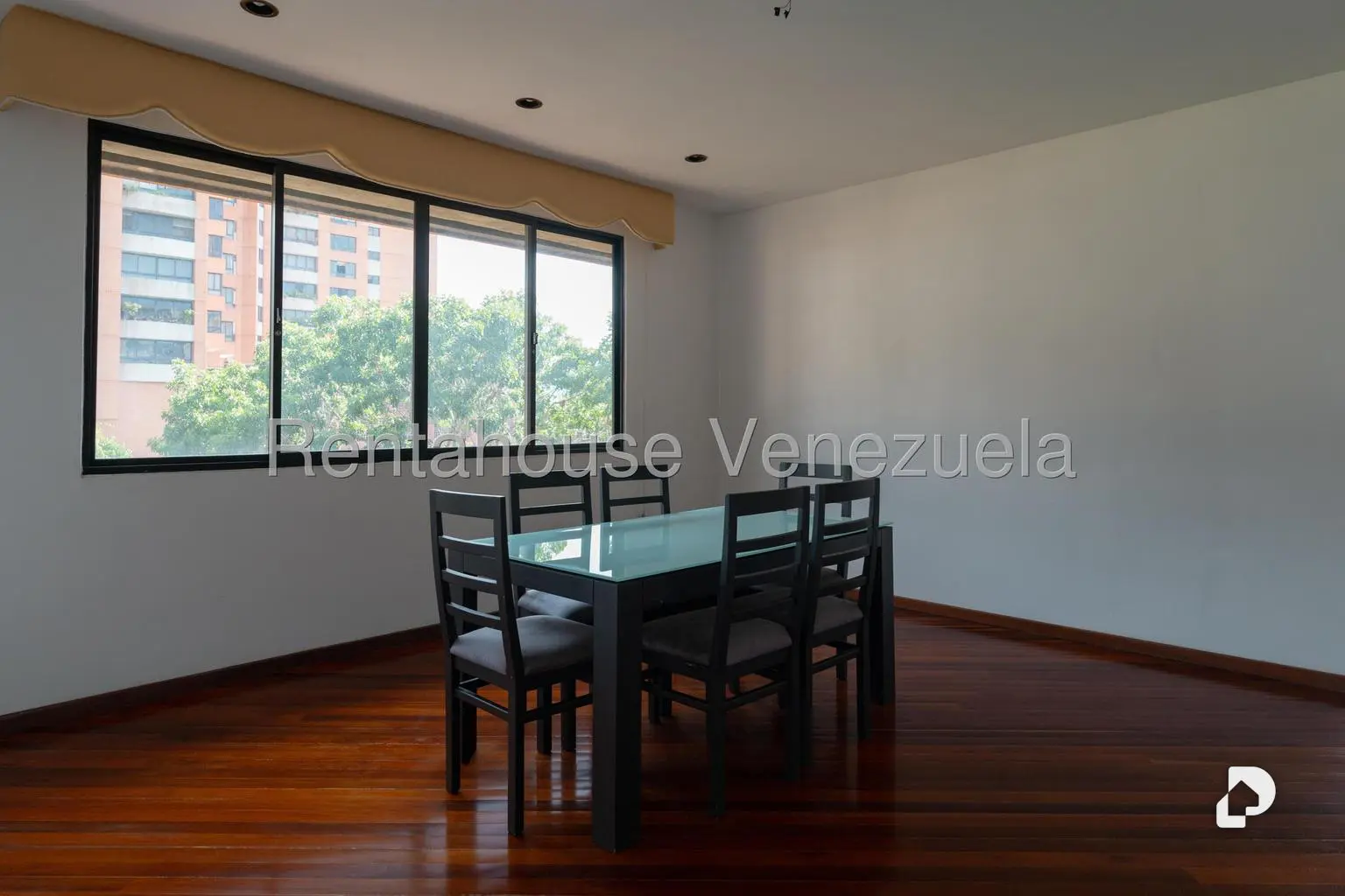 Apartamento en Lomas de Las Mercedes, Caracas – 11