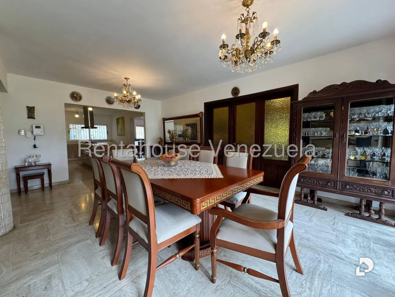 Casa en Santa Paula, Caracas – 9