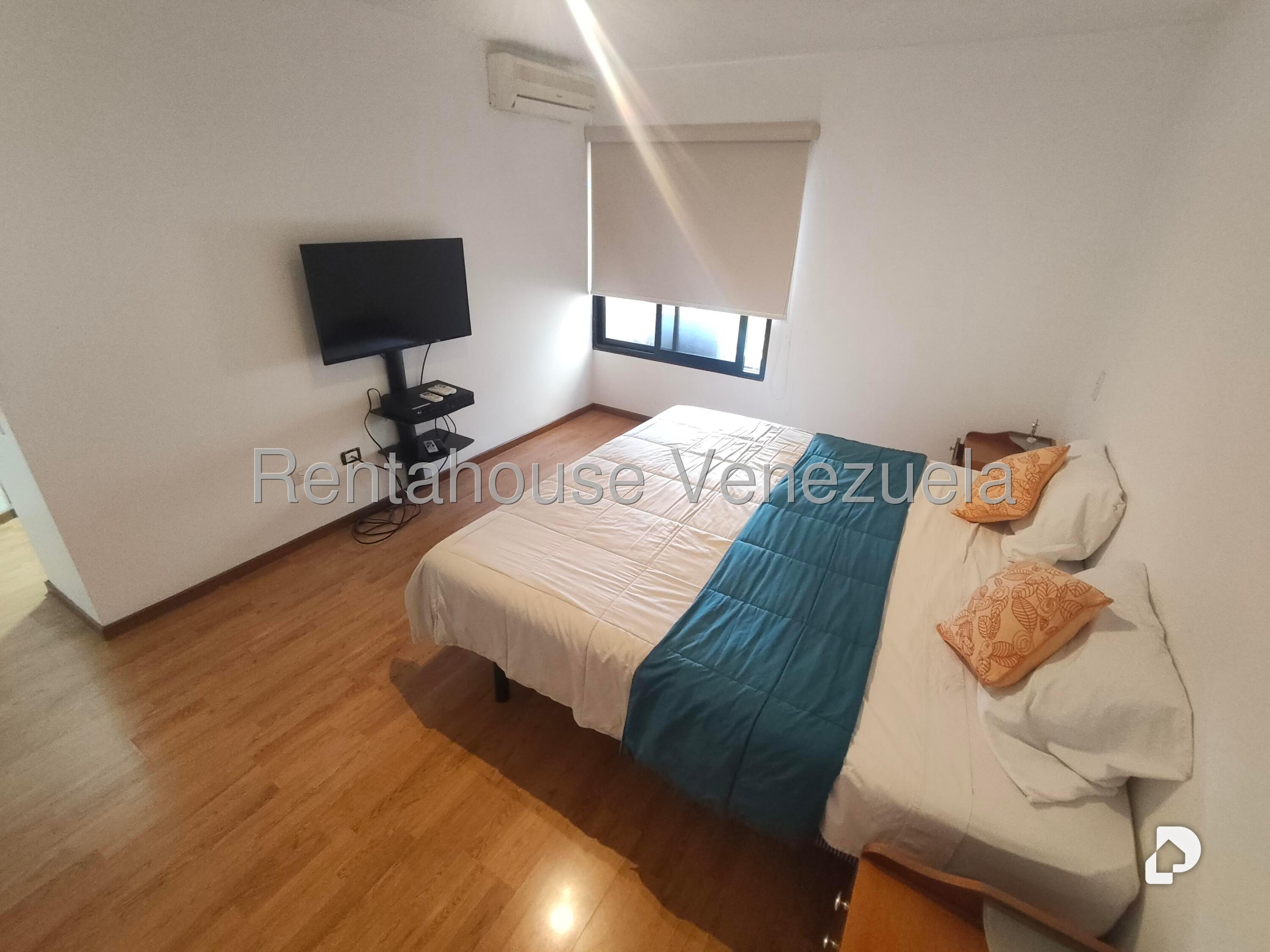 Apartamento en Los Naranjos (del Cafetal), Caracas – 30