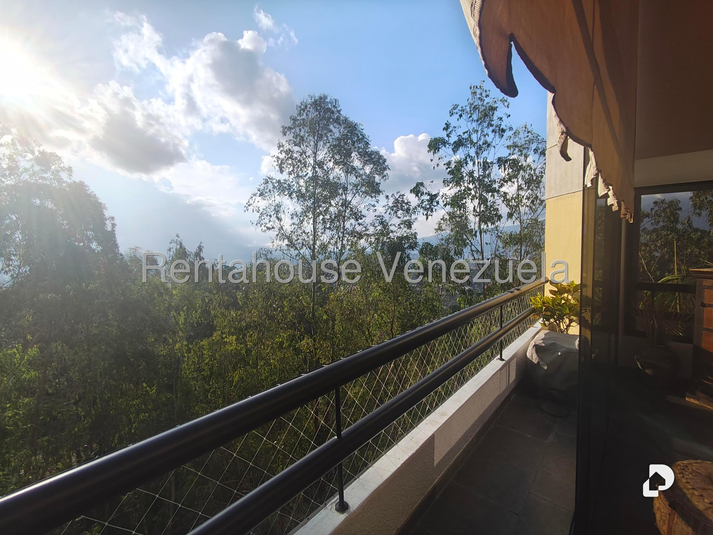 Apartamento en Los Naranjos (del Cafetal), Caracas – 14