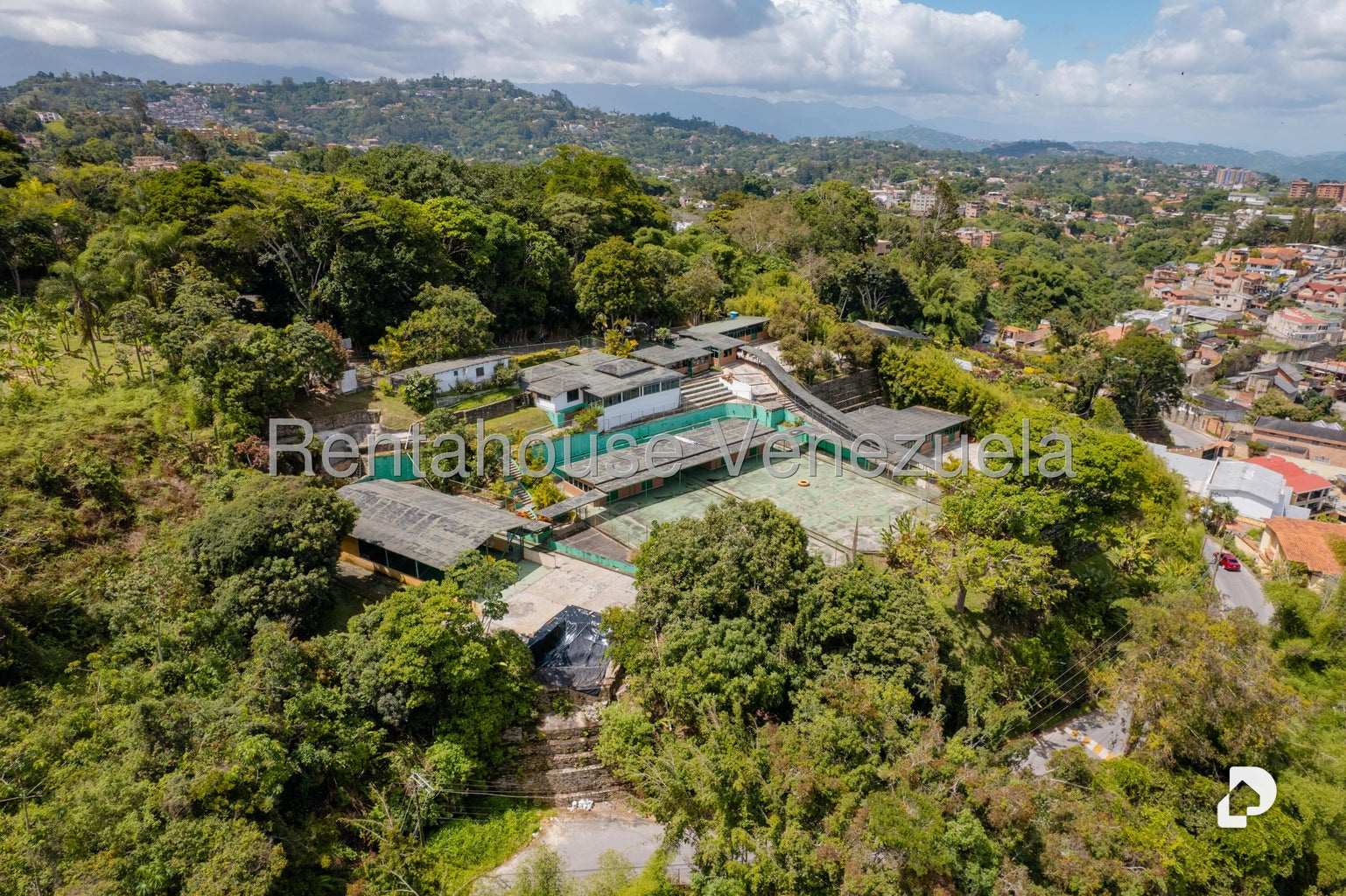 Terreno en Oripoto, Caracas – 4
