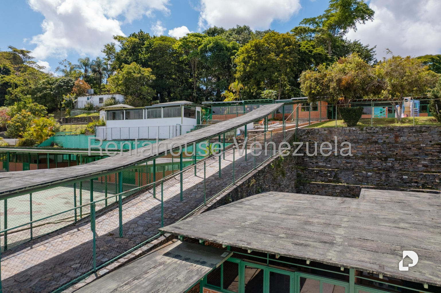 Terreno en Oripoto, Caracas – 14
