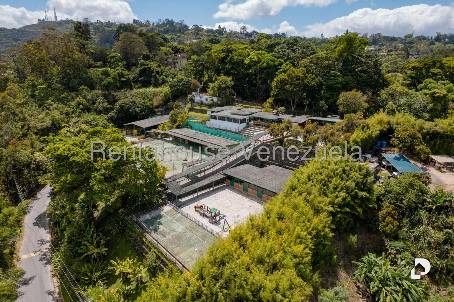 Terreno en Oripoto, Caracas – 3