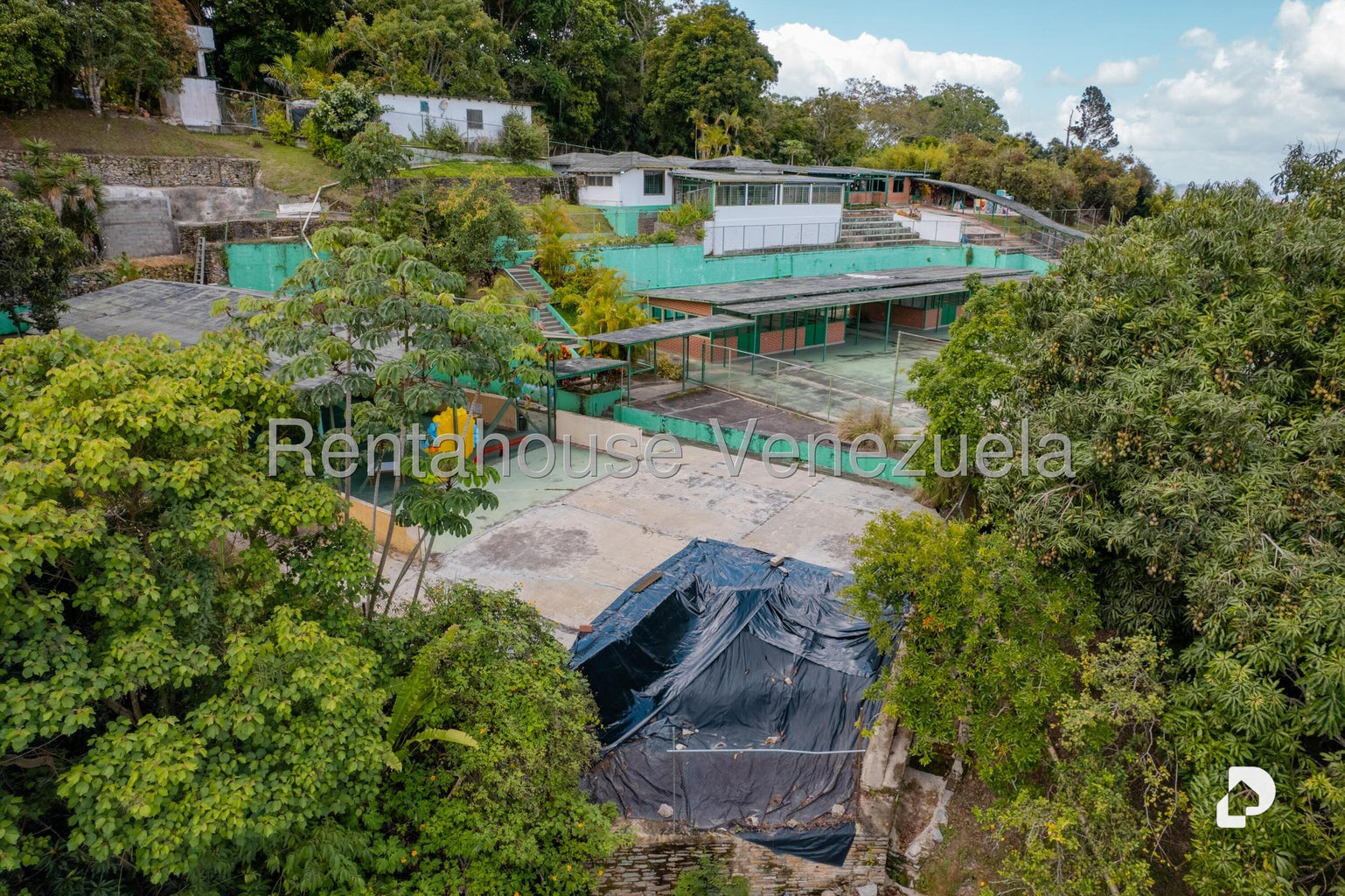 Terreno en Oripoto, Caracas – 12