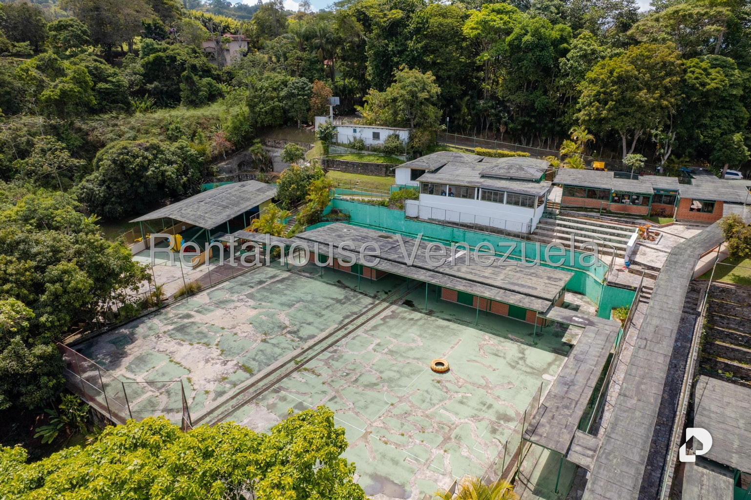 Terreno en Oripoto, Caracas – 2