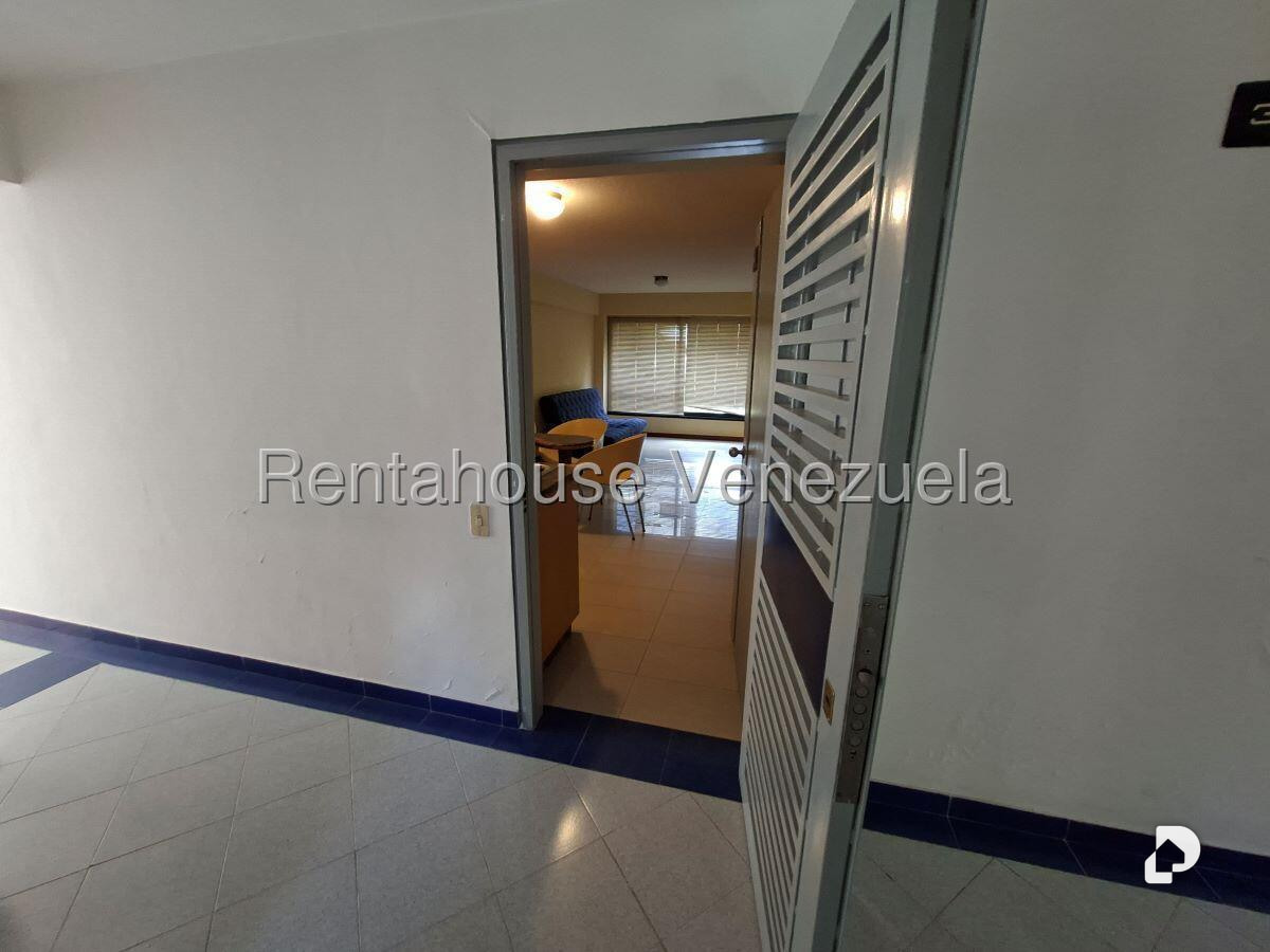 Apartamento en El Rosal, Caracas – 3
