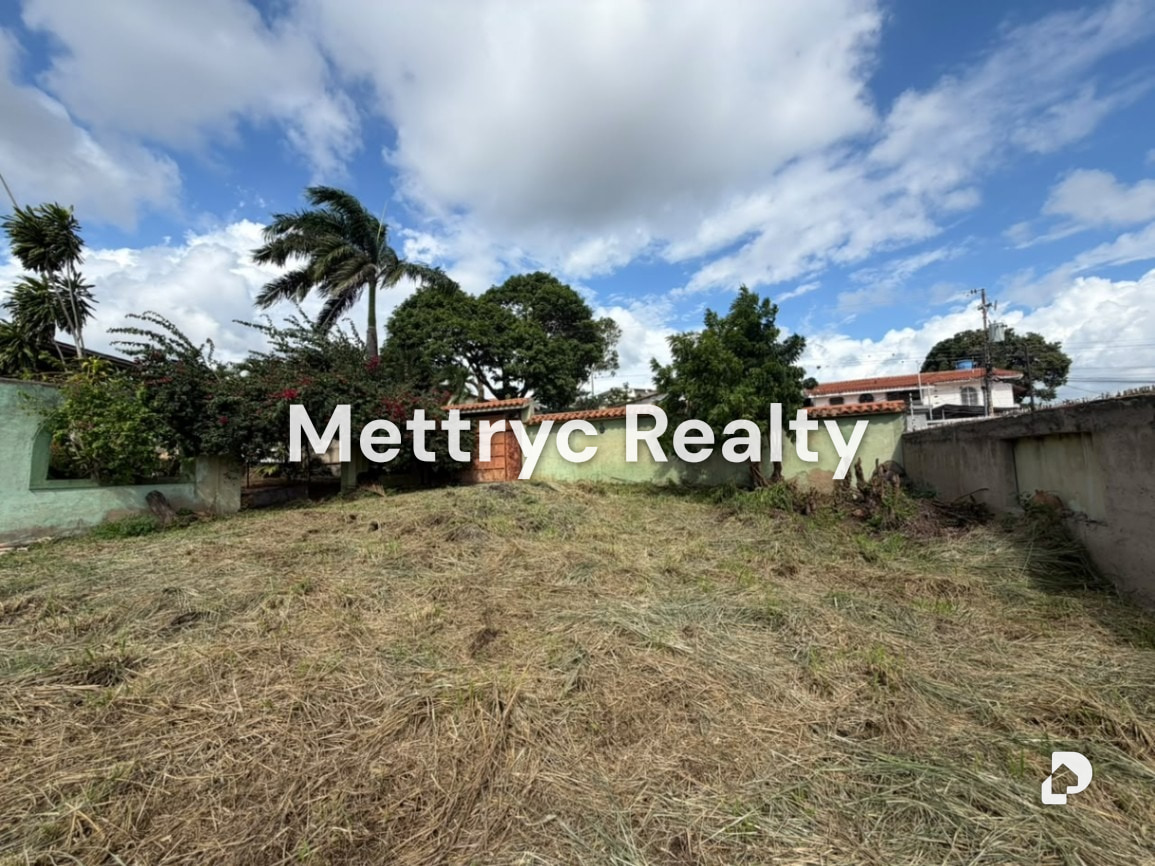 Terreno en Urbanización Santa Elena, Barquisimeto – 22
