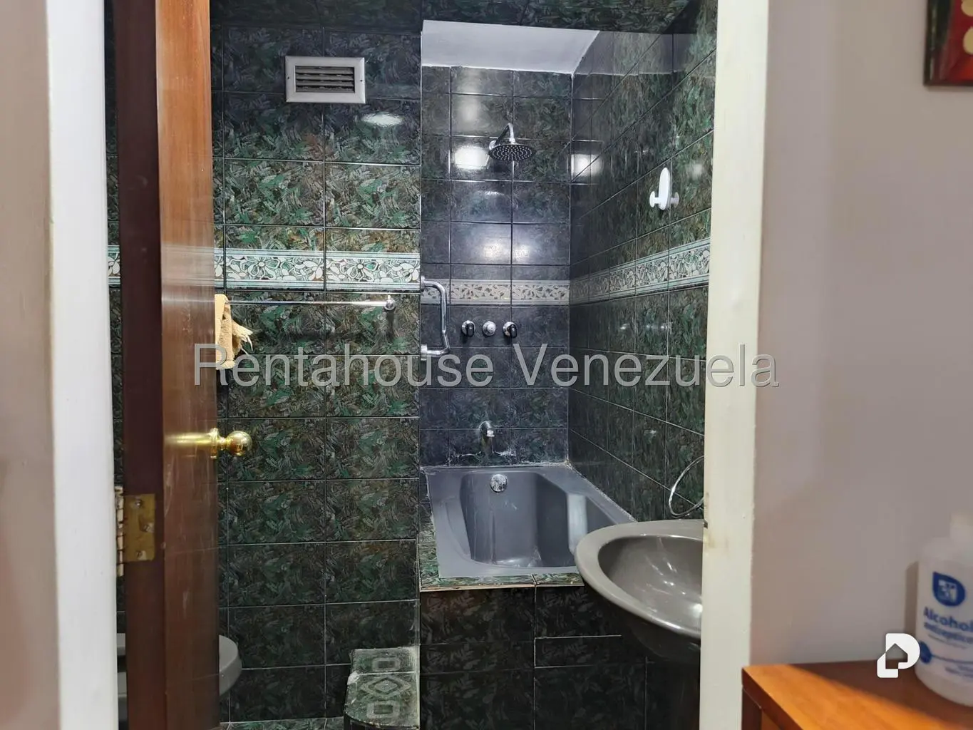 Apartamento en El Rosal, Caracas – 7