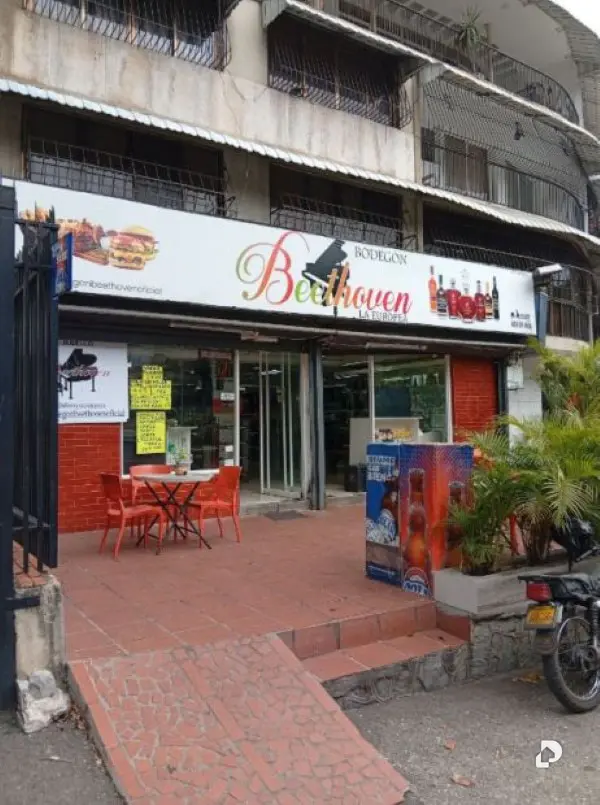 Local comercial en Colinas de Bello Monte, Caracas – 1