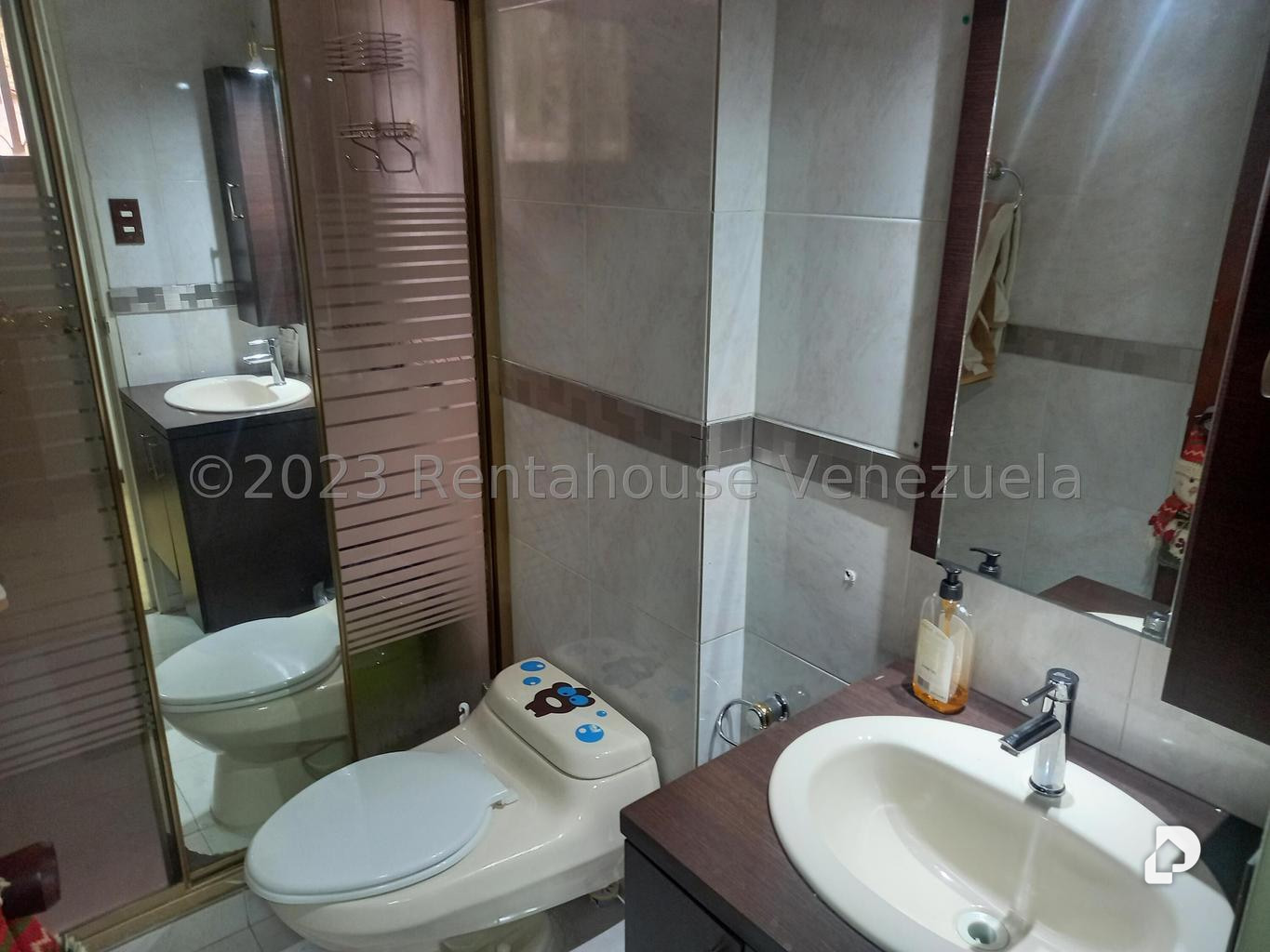 Casa en Lomas de Prados del Este, Caracas – 10