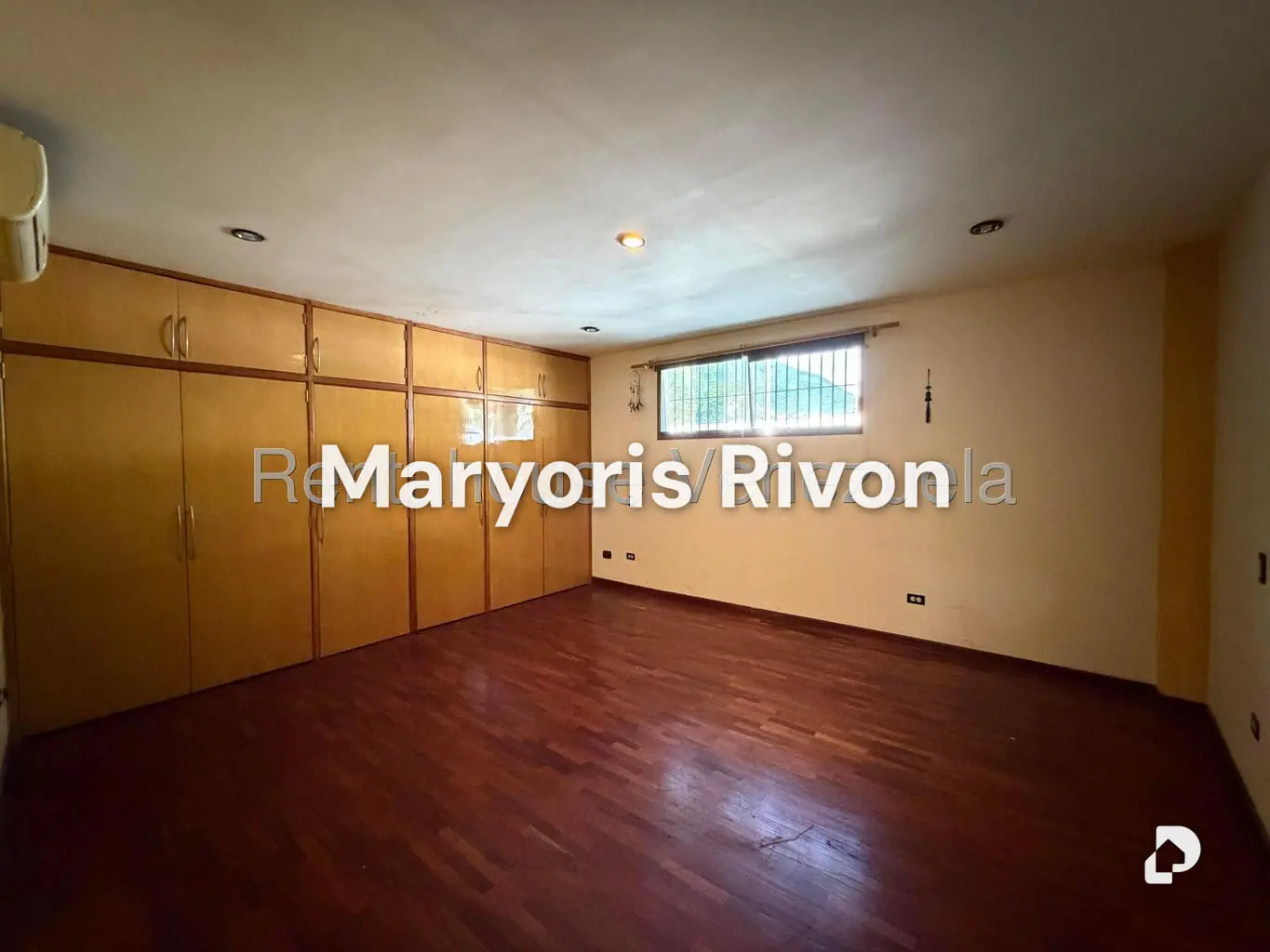 Casa en El Marqués, Caracas – 28