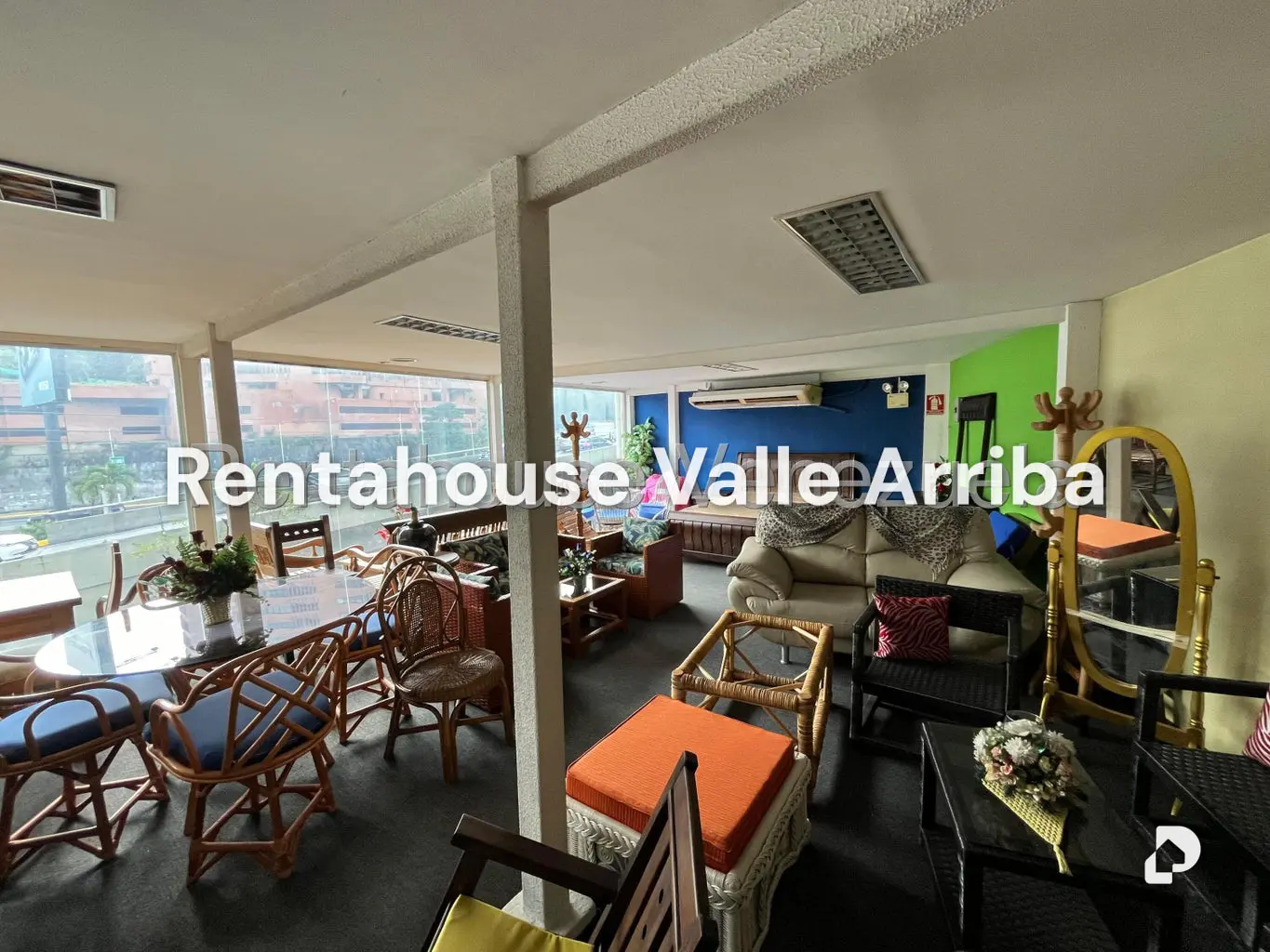 Commercial space in Santa Fe Norte, Caracas – 24