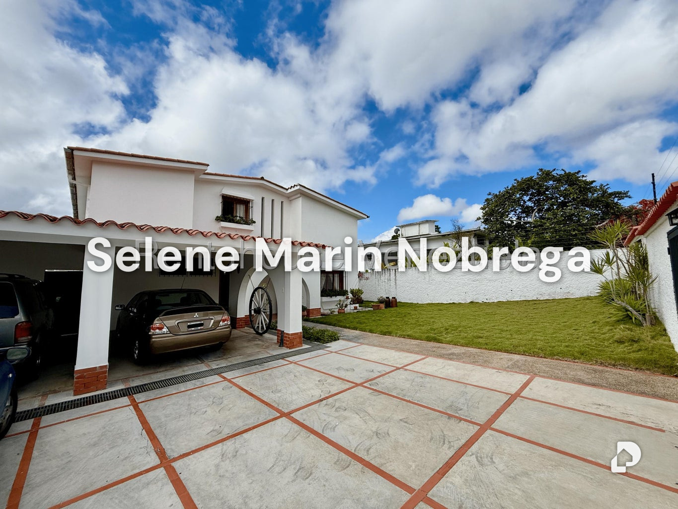 Casa en Lomas De La Trinidad, Caracas – 3
