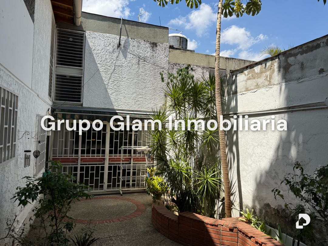 Casa en San Bernardino, Caracas – 16
