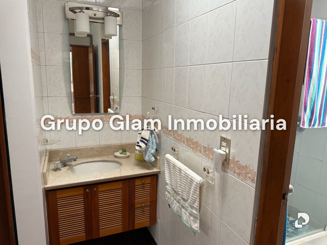 Casa en San Bernardino, Caracas – 25