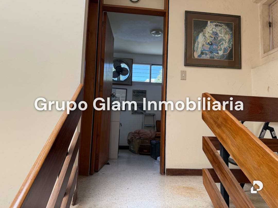 Casa en San Bernardino, Caracas – 32