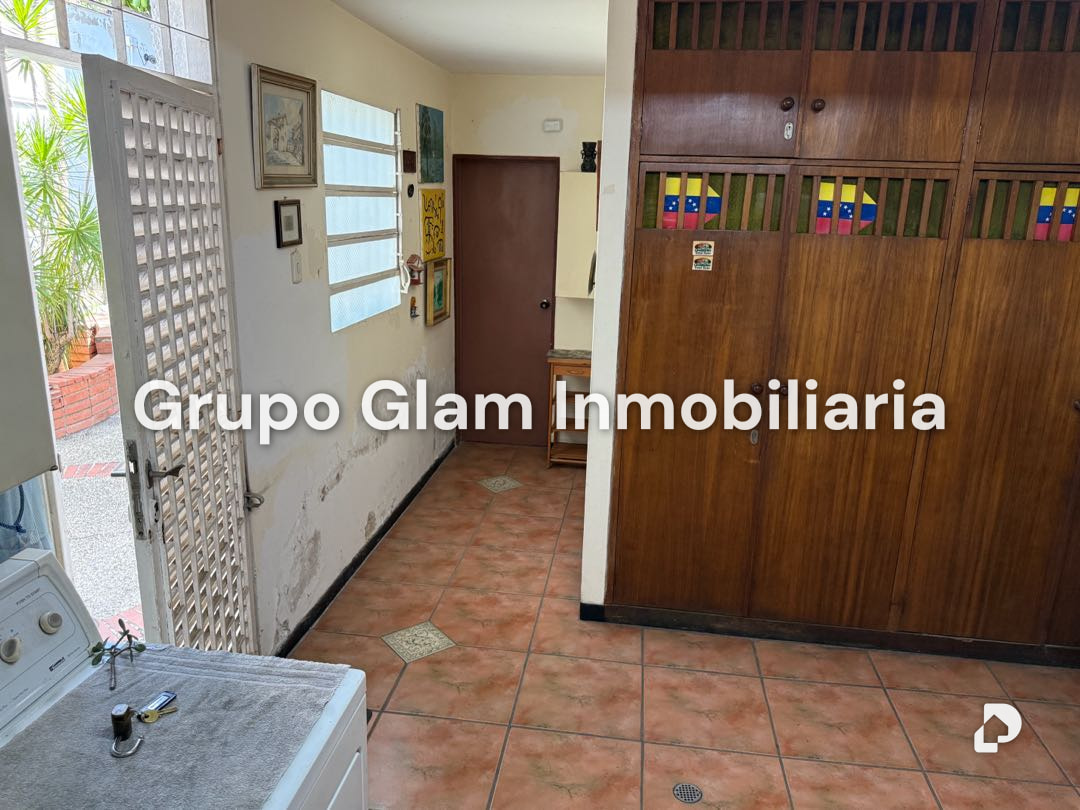 Casa en San Bernardino, Caracas – 11
