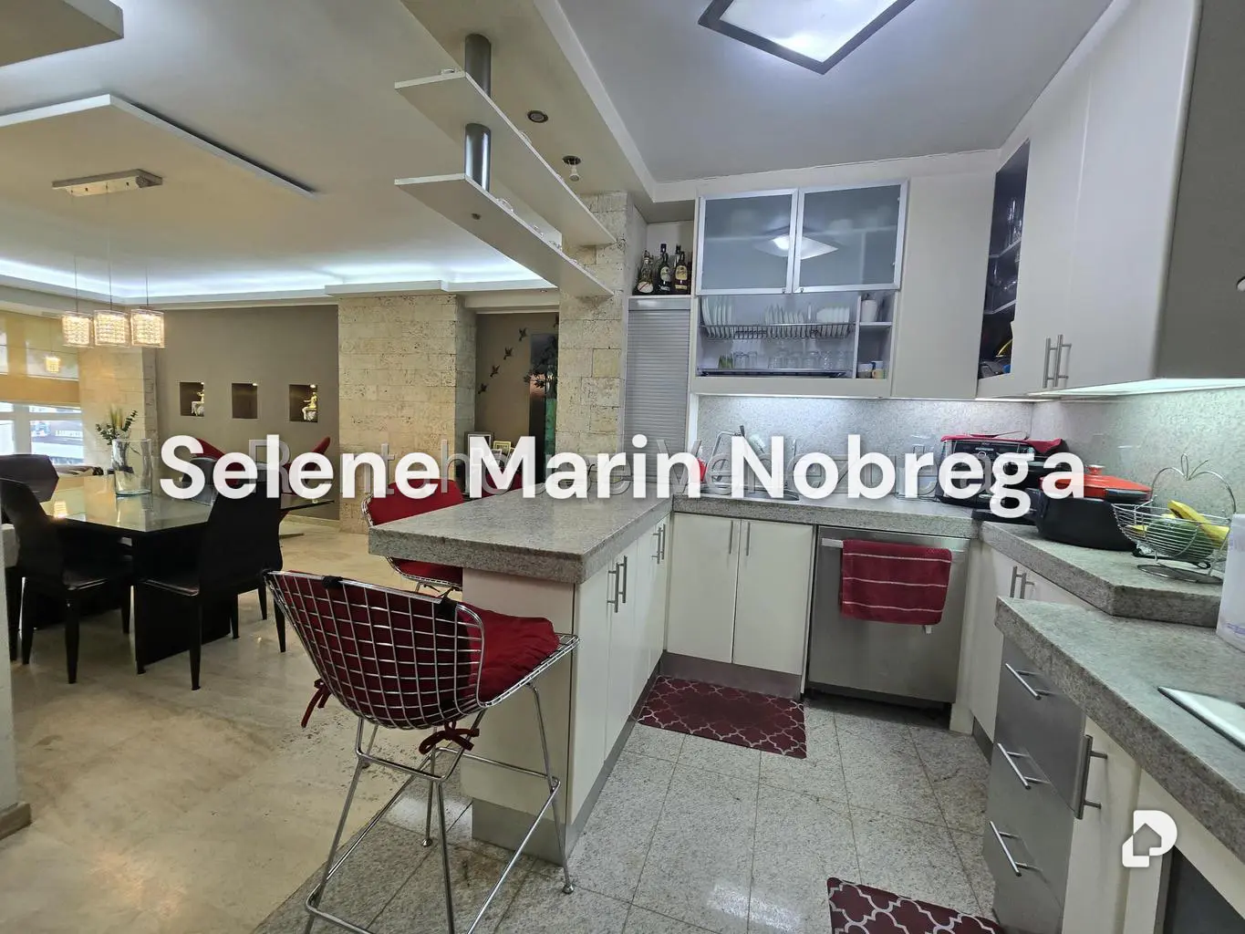 Apartamento en El Rosal, Caracas – 16